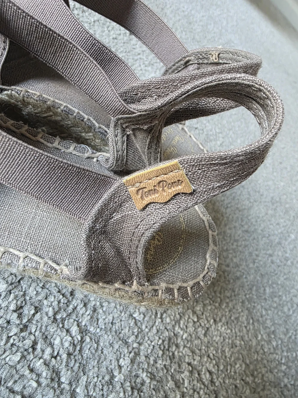 Tony Ponds lightweight taupe